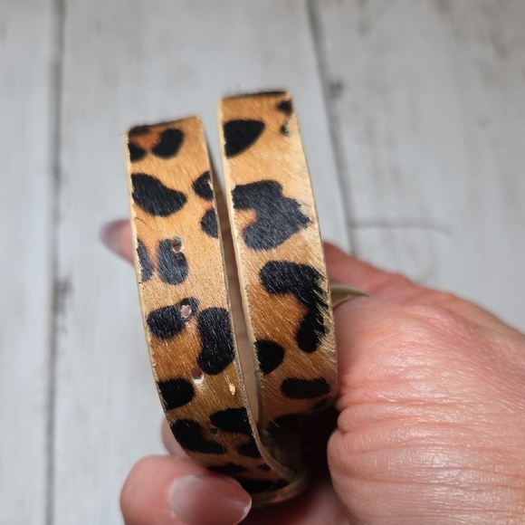 Plunder Black Leather and Turquoise Beaded Bracelet Set - Picture 8 of 8